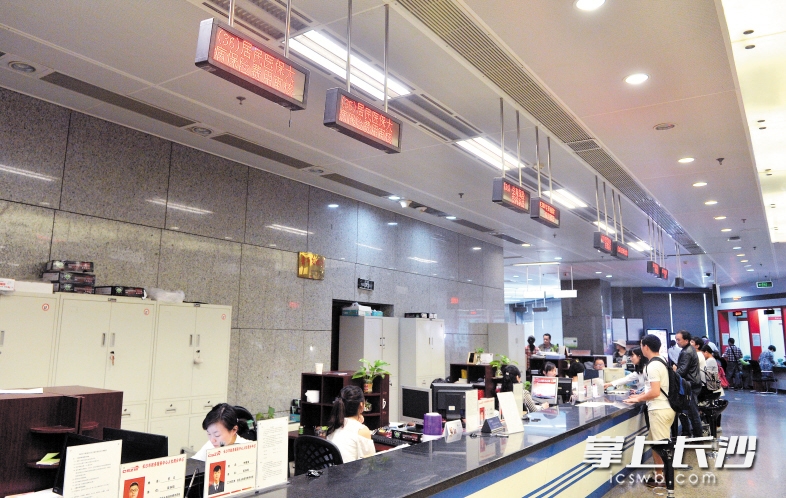 南宁同城24小时医保提取(同城医保卡转移怎么办理)